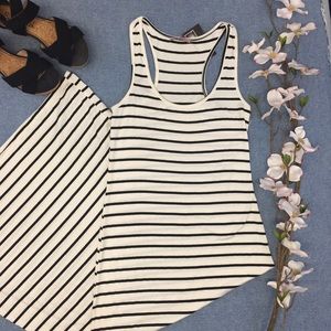 Fashion Exit White & Black Striped Maxi Dress, S